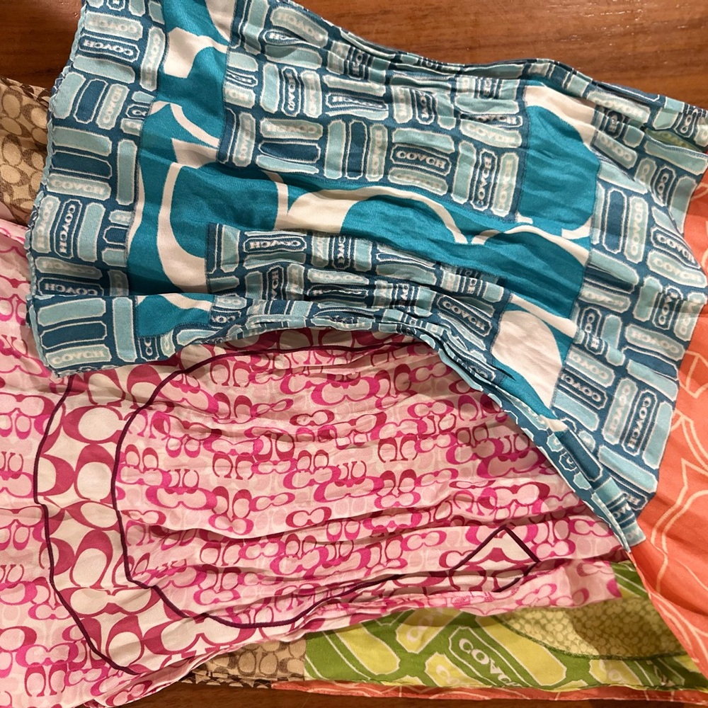 Colorful Patterned Dresses - Picture 3 of 4
